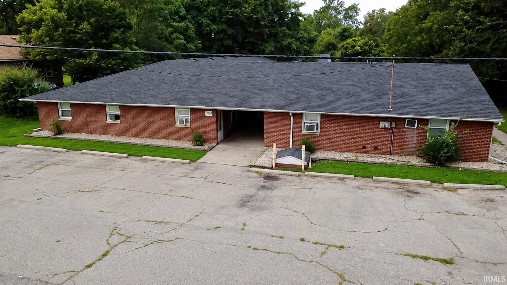 Property Image for 709 S Hutchinson Avenue