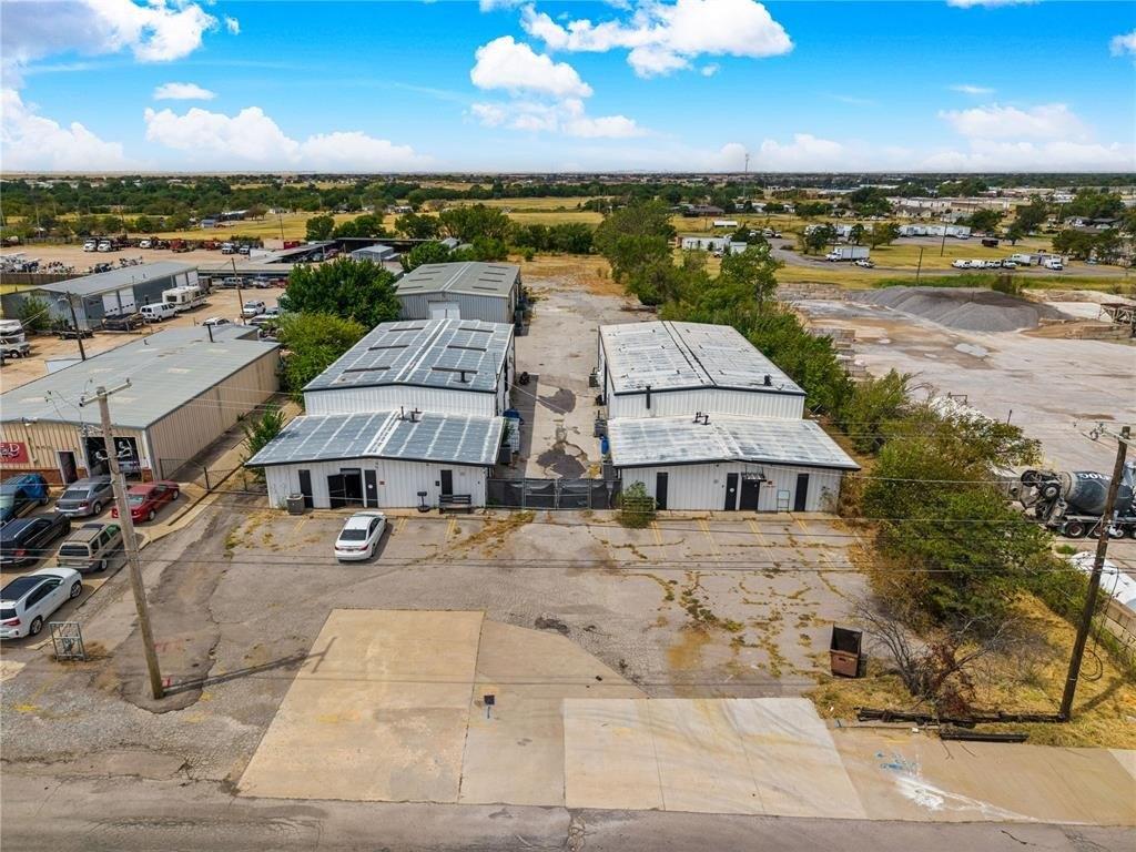 Property Image for 1701 SW Sheridan Road 1701-1703