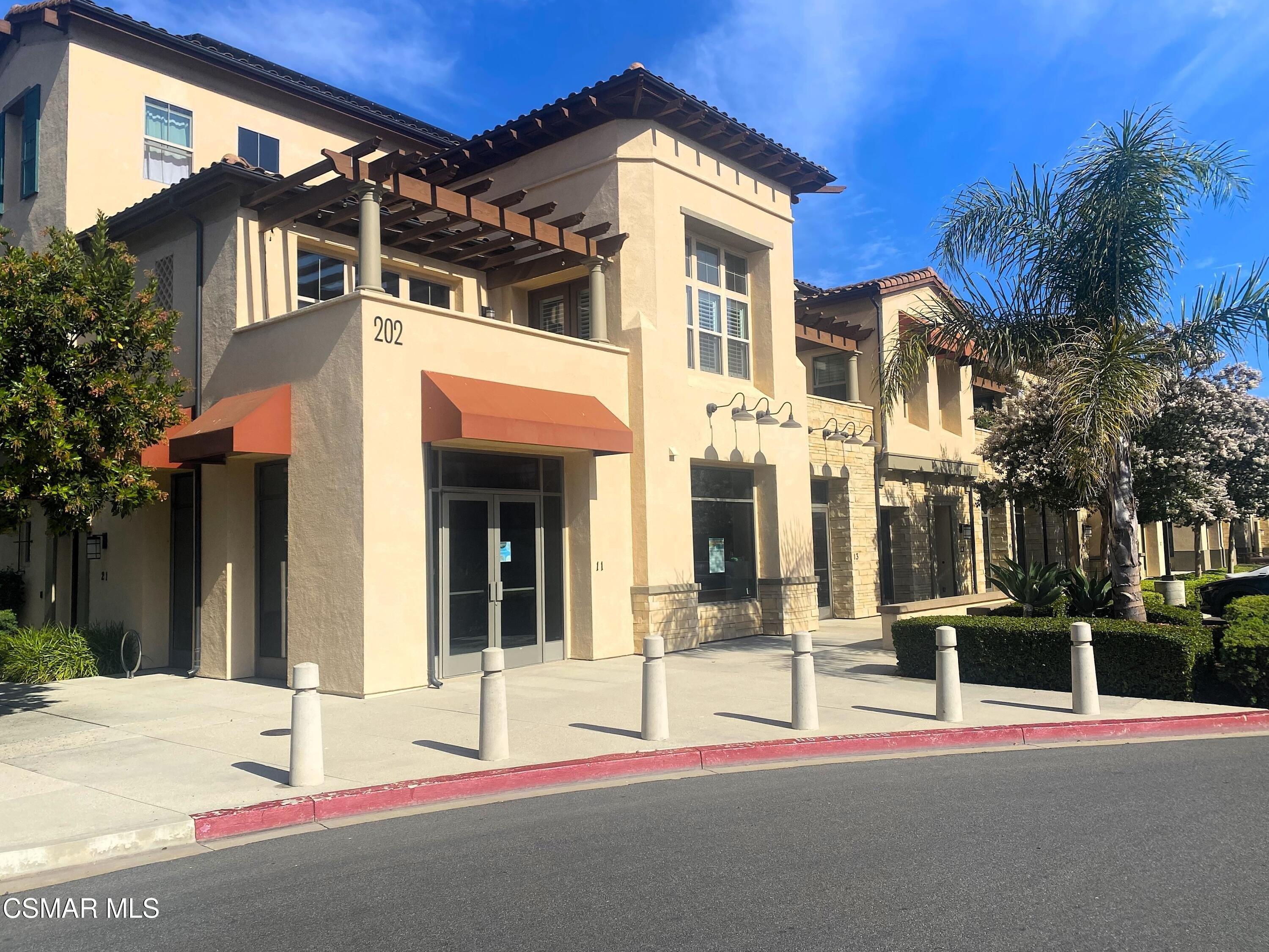 Property Image for 202 Village Commons Boulevard 13