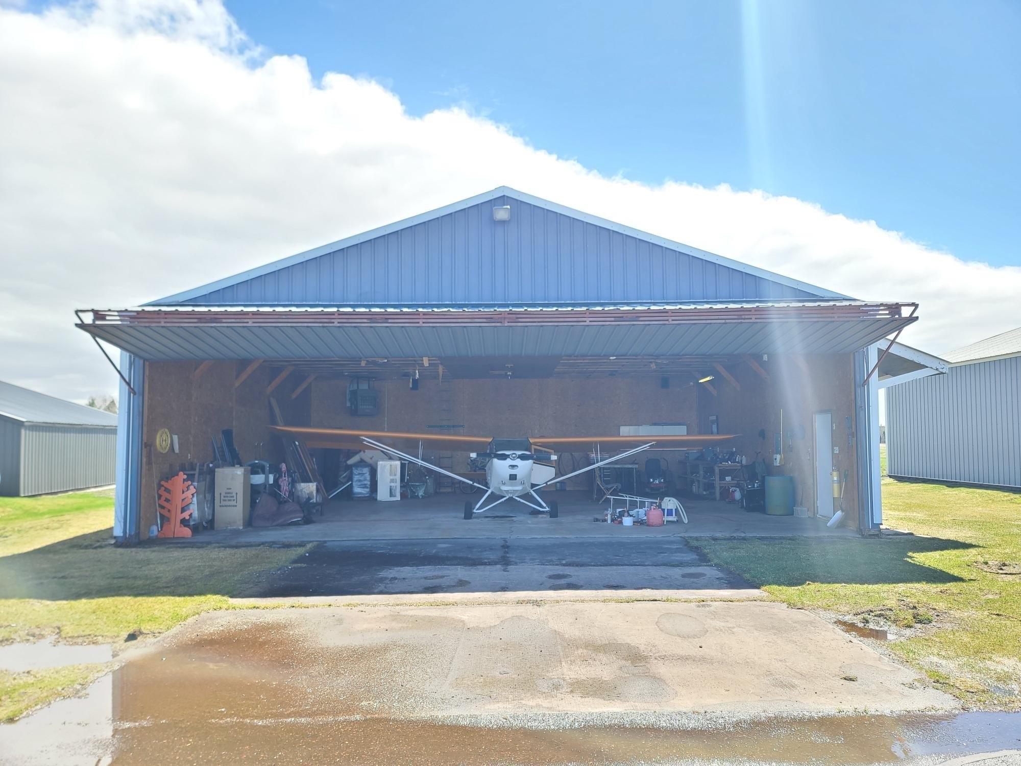 Property Image for 50511 HWY 112 R2hangar 4