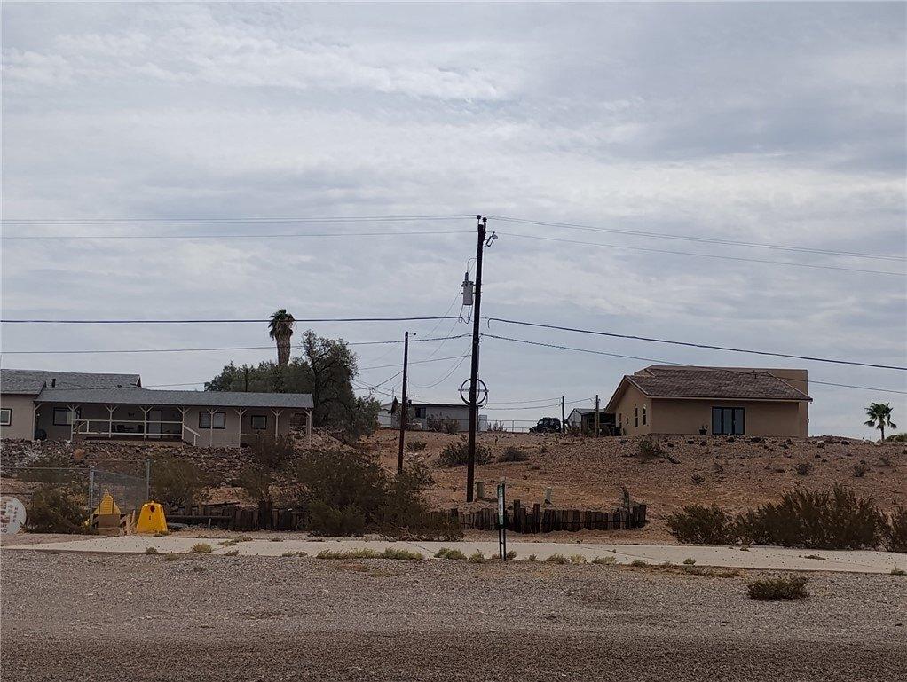 Property Image for 12826 S Oatman Highway 6 / Lot 9