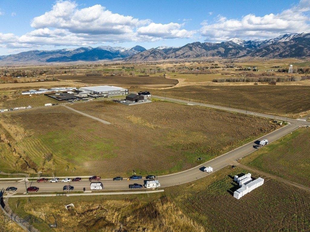 Property Image for 3355 Royal Wolf Way lot: 12