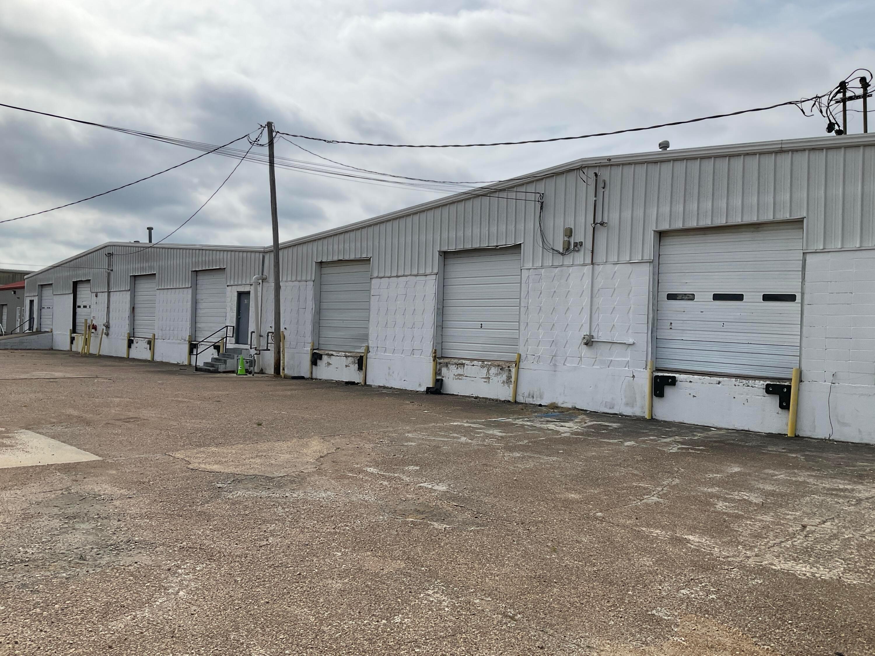 Property Image for 615 Crossover Rd, Tupelo, MS 38801