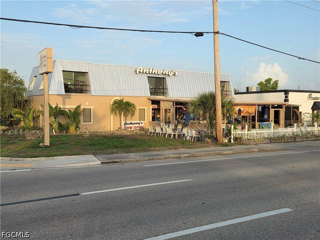 Property Image for 1303 Del Prado Boulevard S