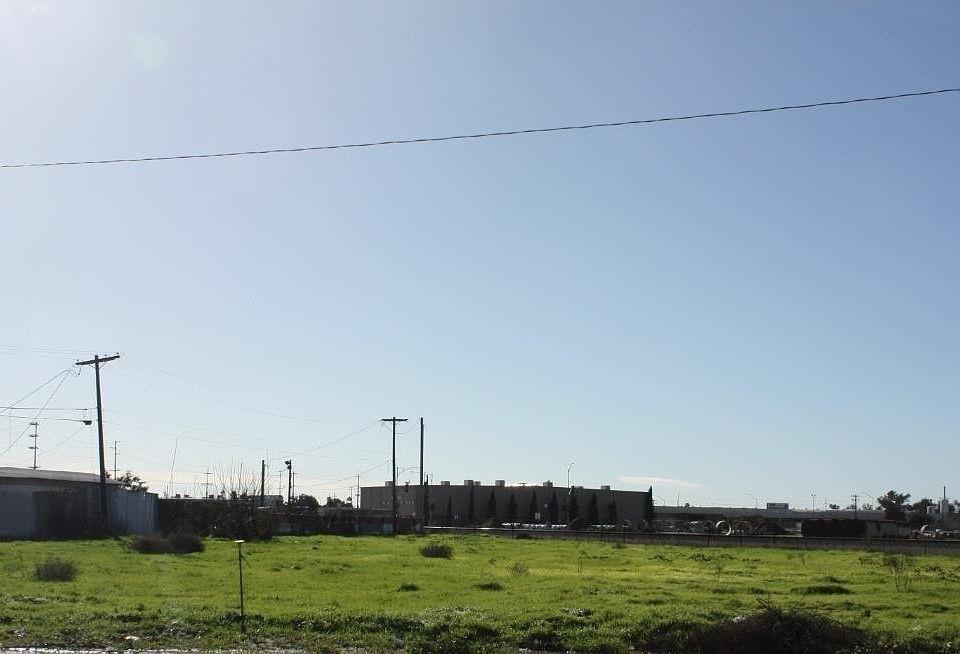 Property Image for 3012 E Belgravia