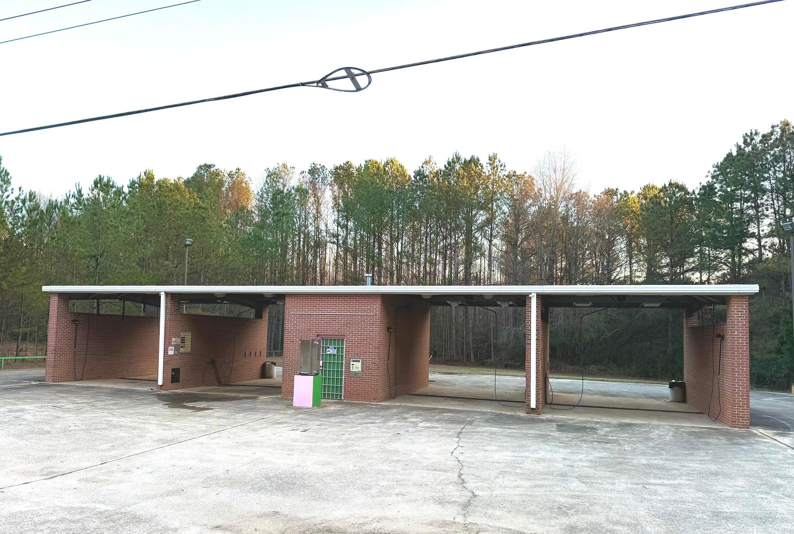 Property Image for 74 ARKADELPHIA Rd