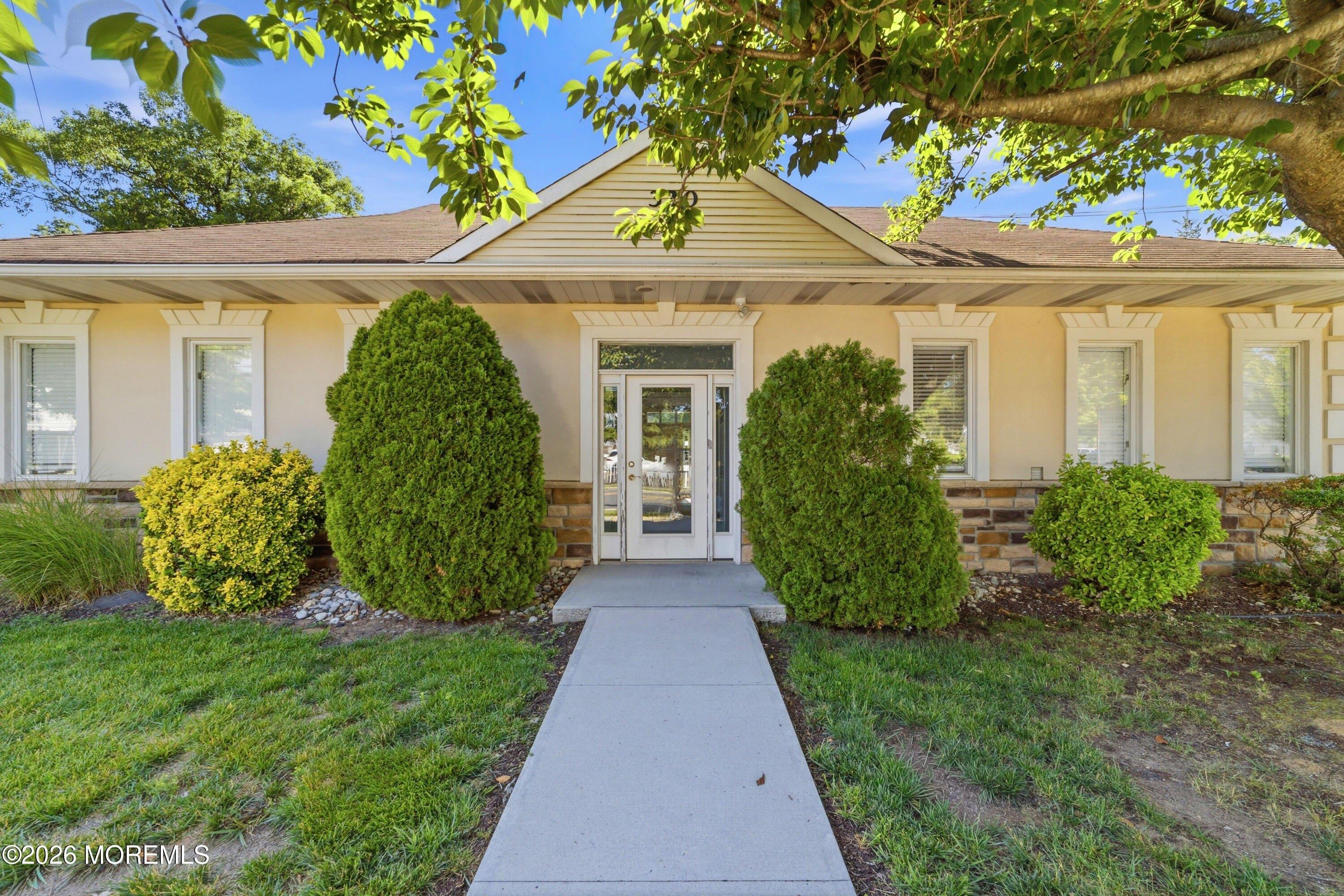 Property Image for 320 Spotswood Englishtown Road