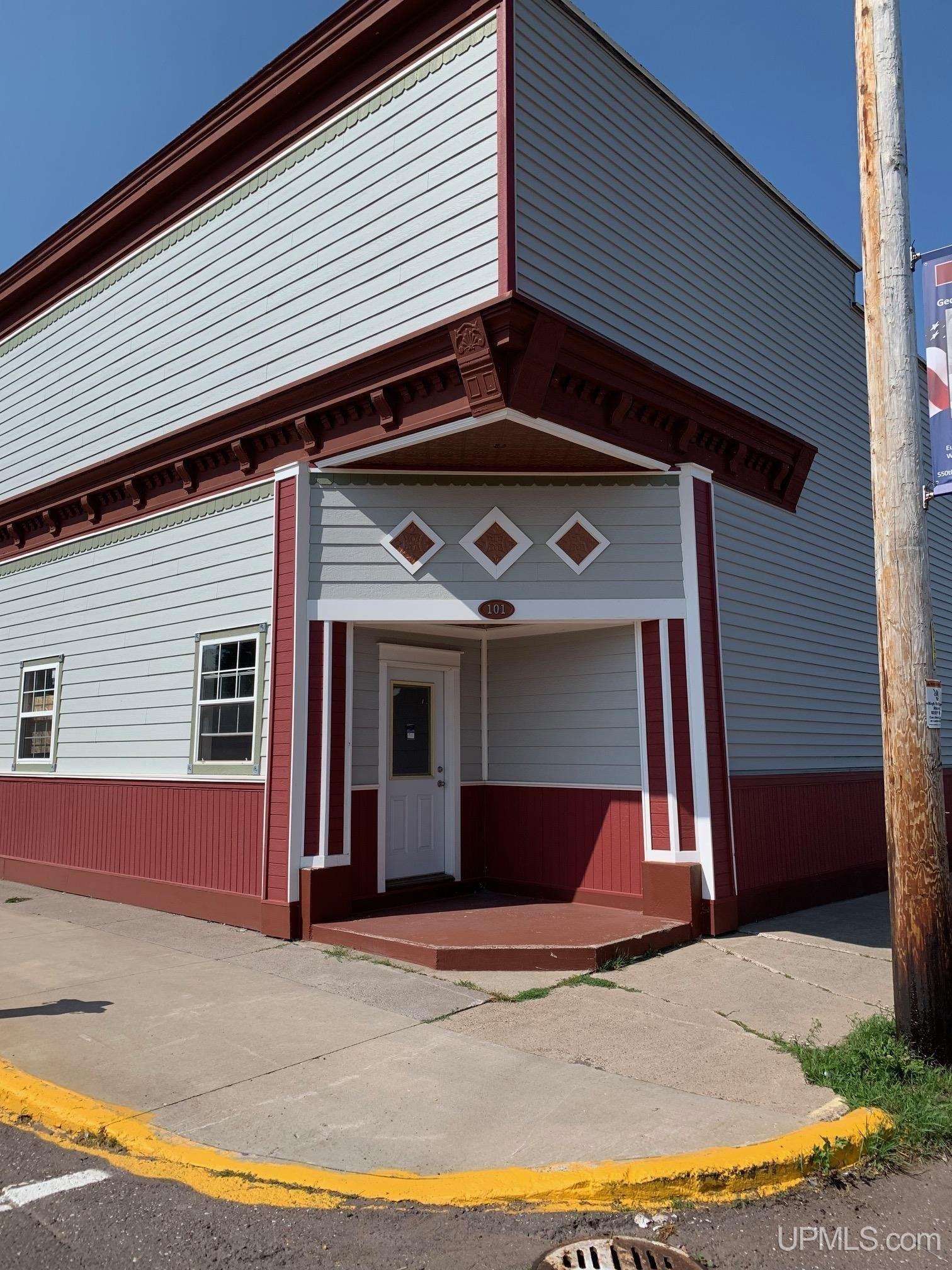 Property Image for 101 Hecla Street