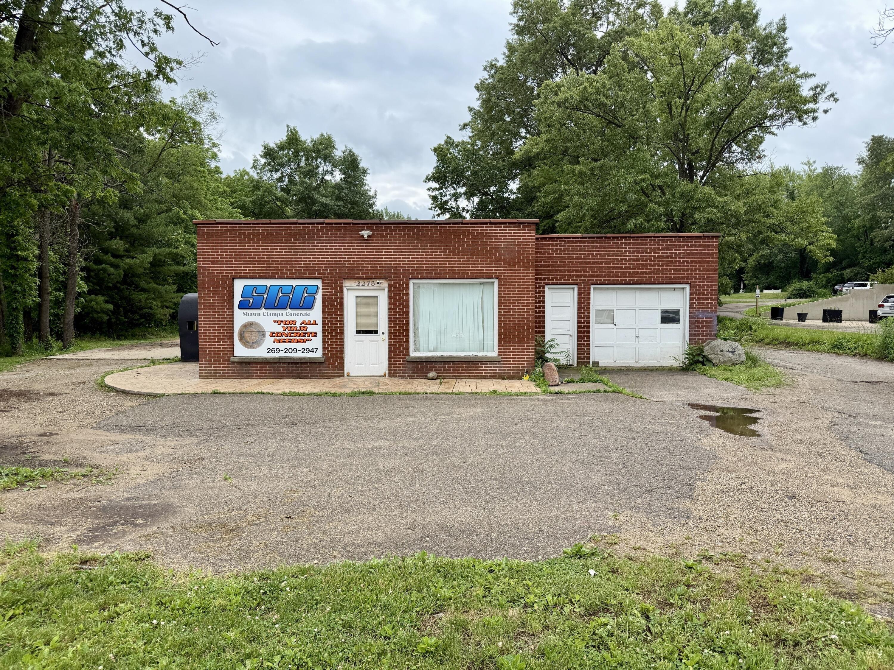 Property Image for 2275 W Columbia Avenue