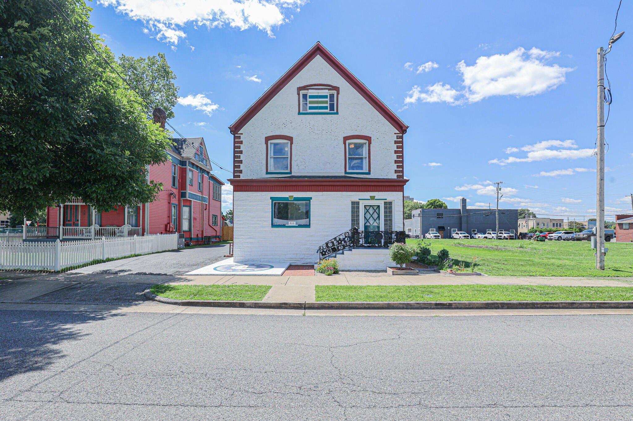 Property Image for 806 Jefferson Street