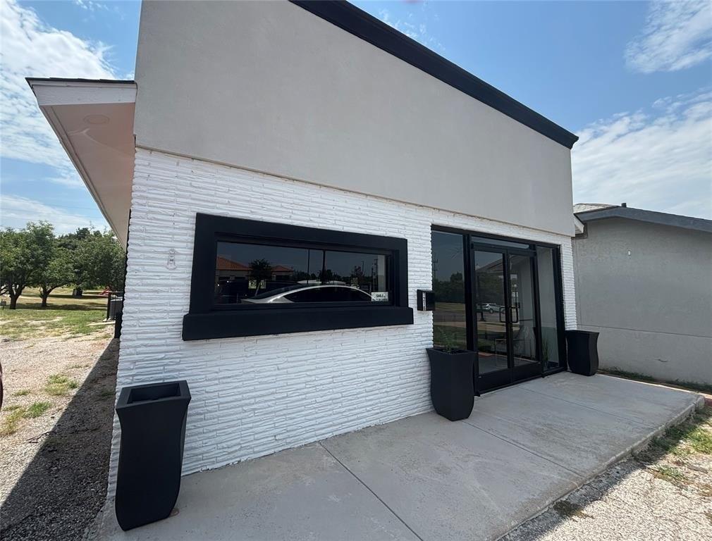 Property Image for 1216 NE 23rd Street