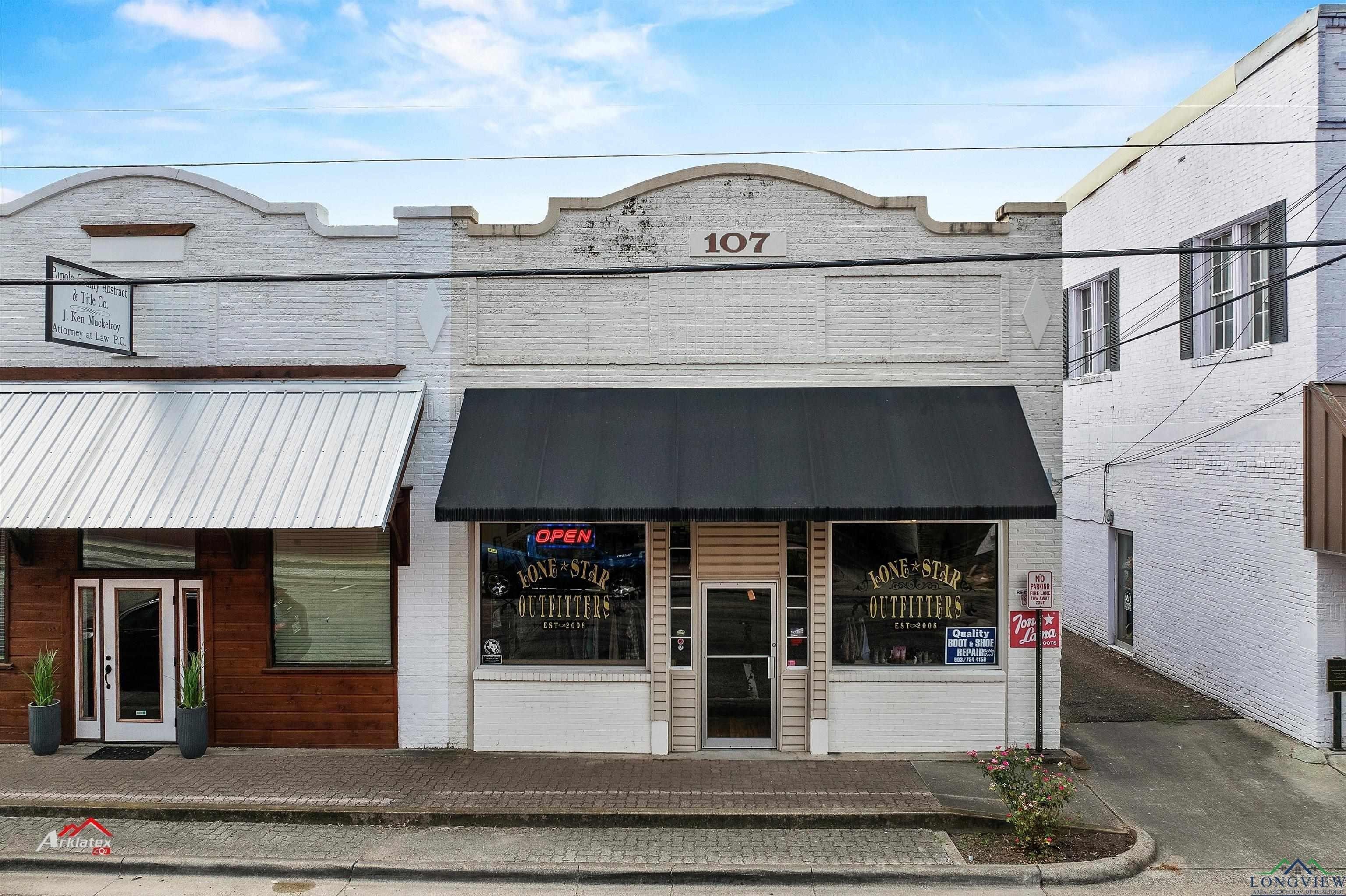 Property Image for 107 W Sabine St