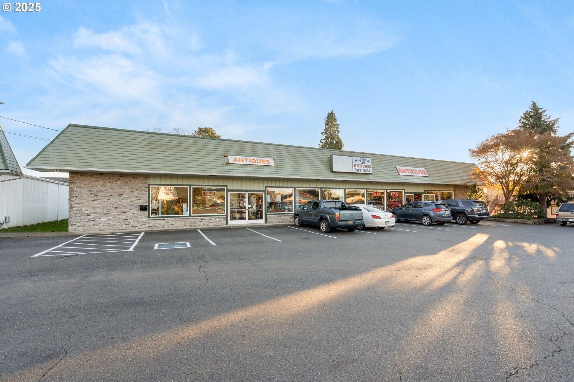 Property Image for 16218 W HOFFELDT Ln