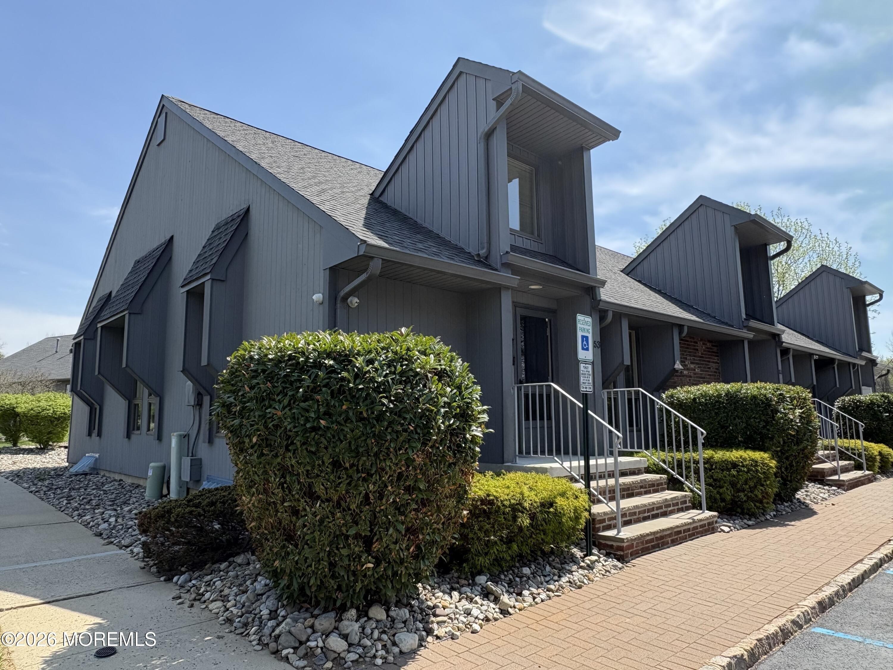 Property Image for 53 Village Court