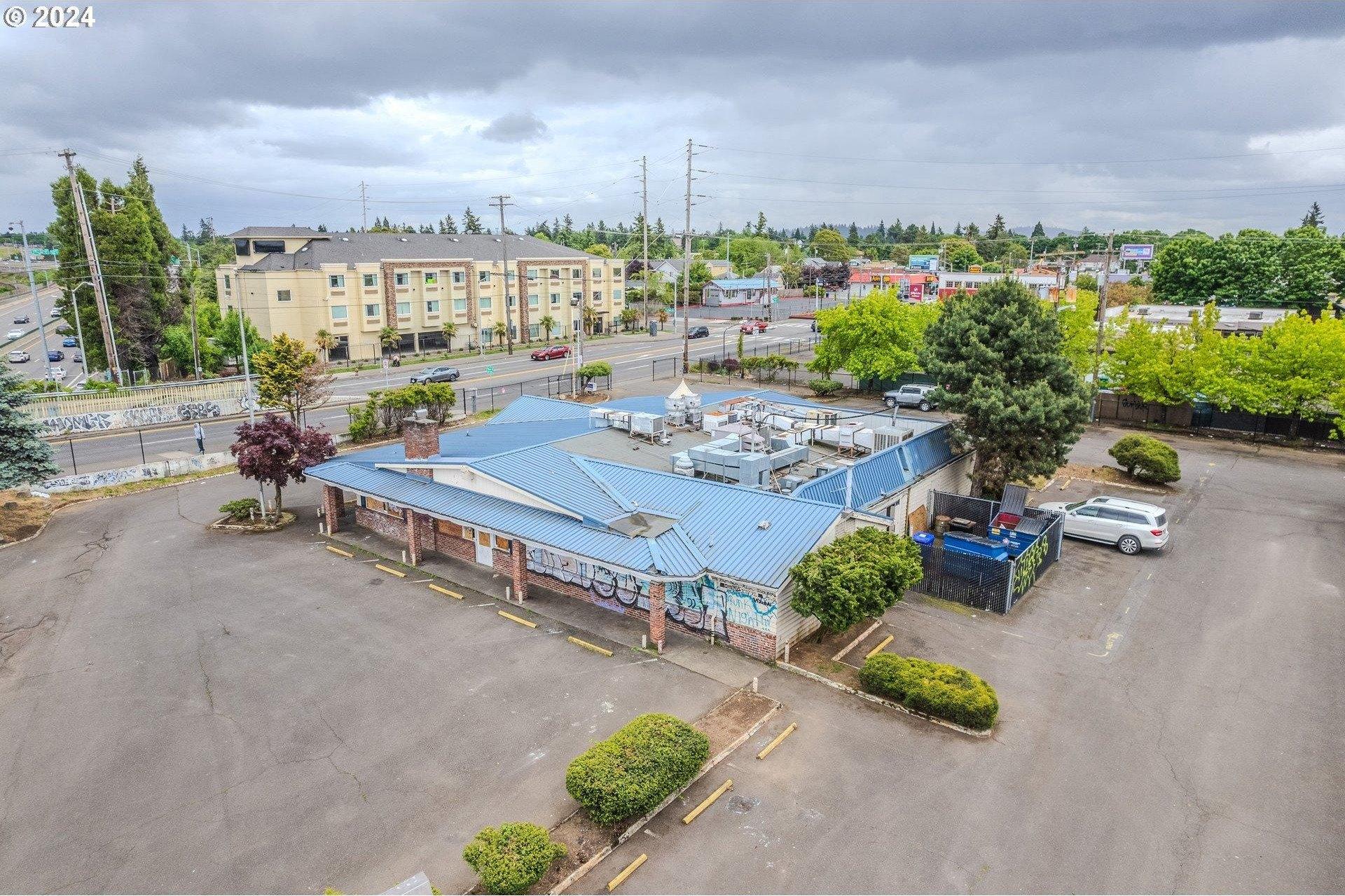 Property Image for 1411 NE 82nd Ave, Portland, OR 97220