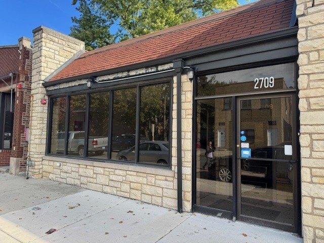 Property Image for 2709 Ridgeland Avenue
