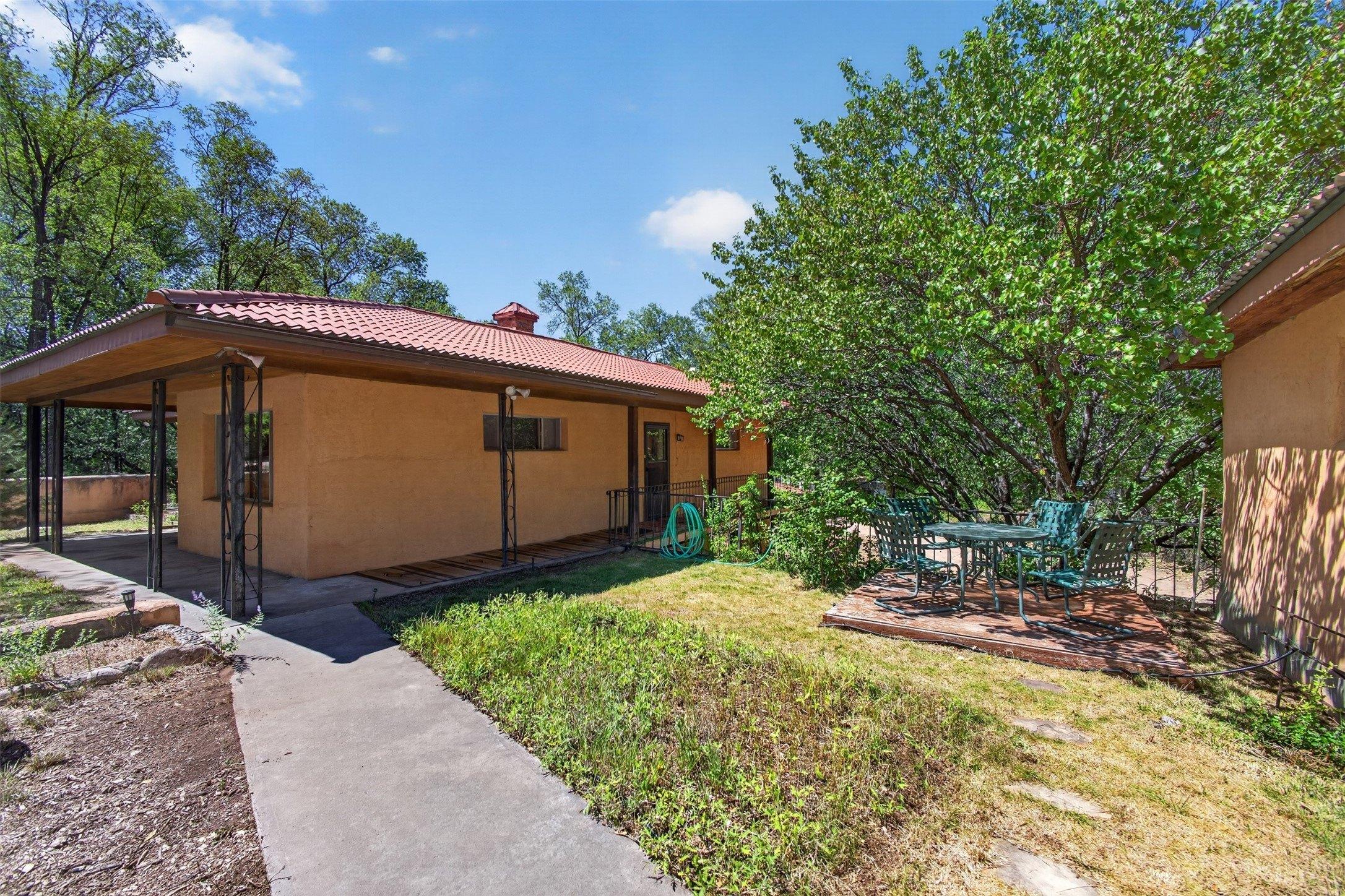 Property Image for 139 Tesuque Village