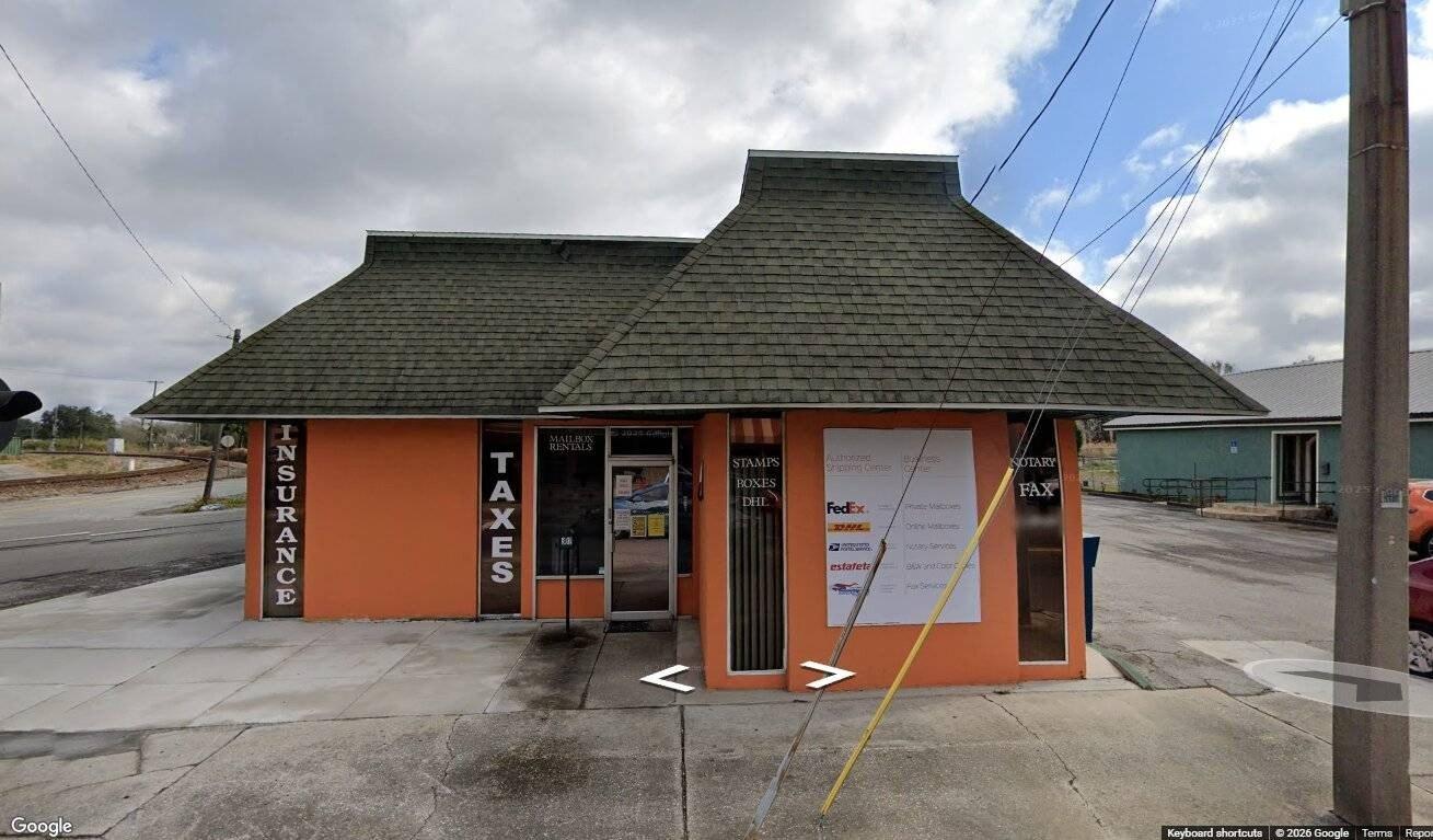 Property Image for 302 S Collins St Plant City, 33563