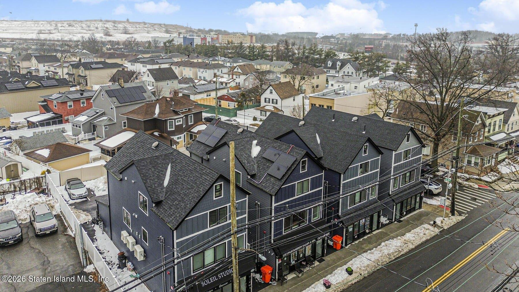 Property Image for 4132 Victory Boulevard