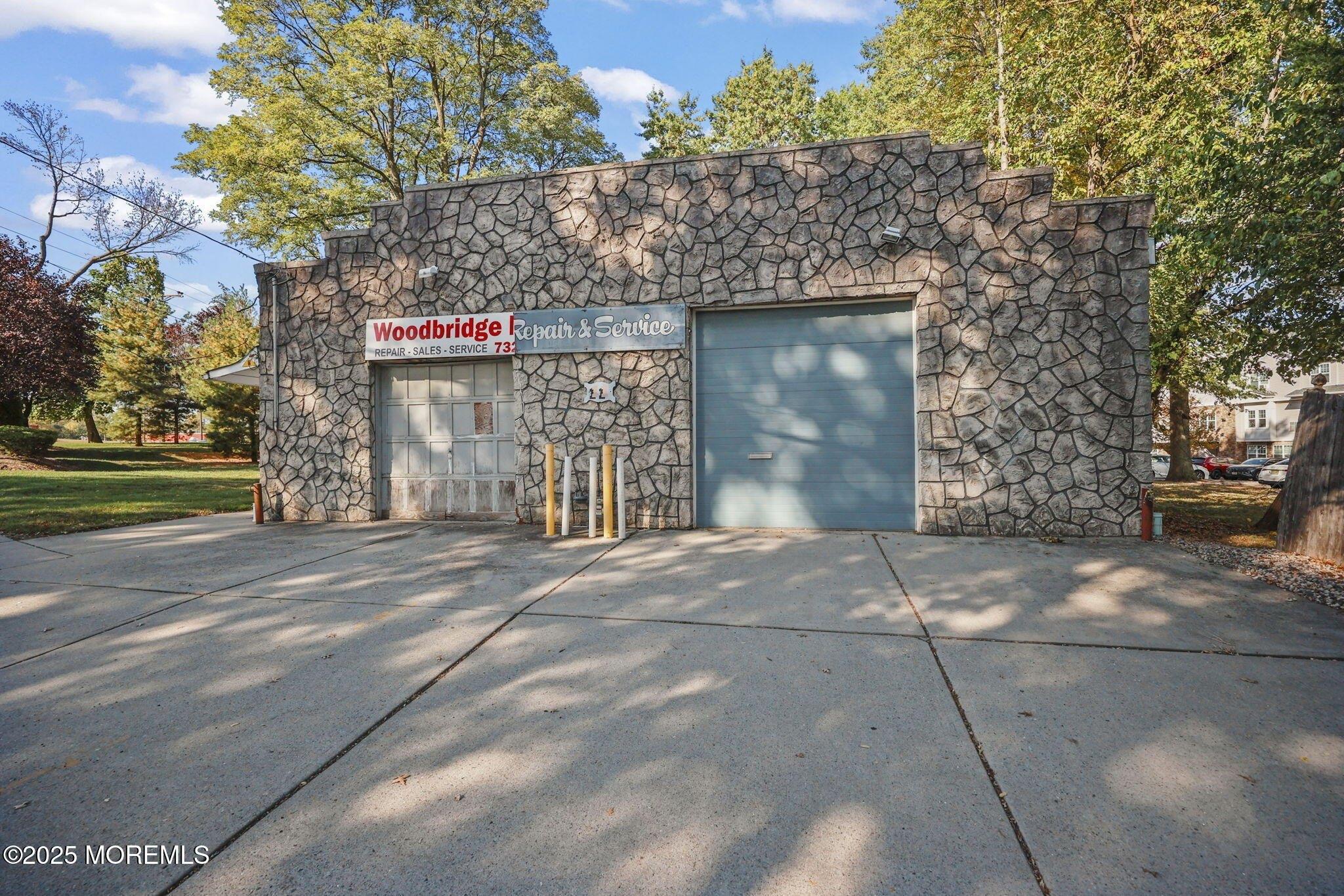 Property Image for 11 Leesville Avenue
