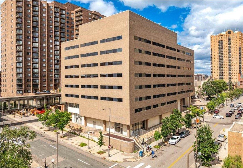 Property Image for 17 Exchange St W