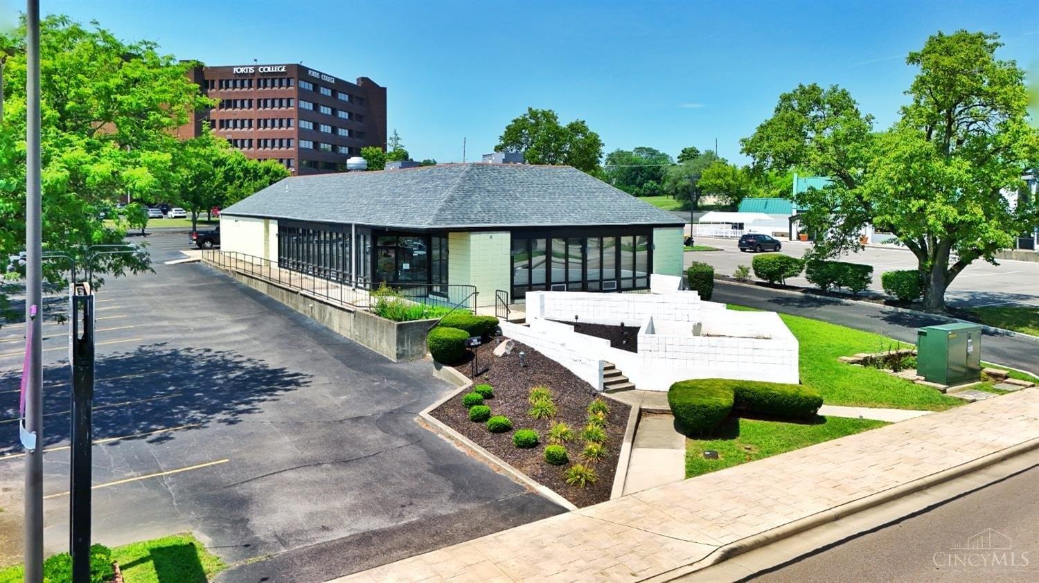 Property Image for 11483 Chester Road