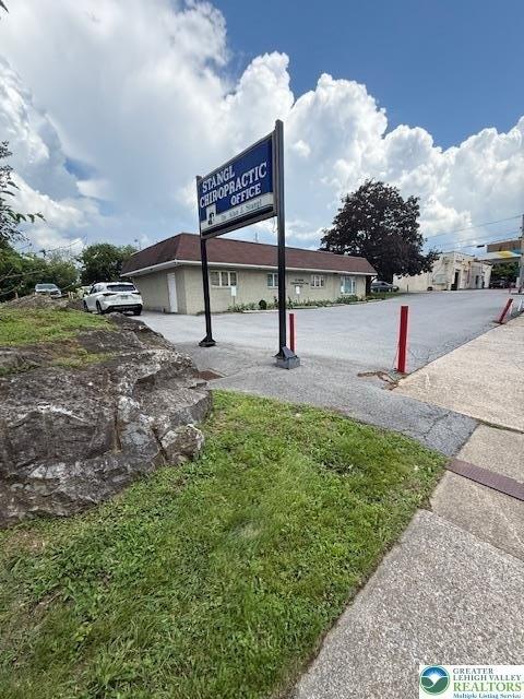 Property Image for 937 N 4th Street