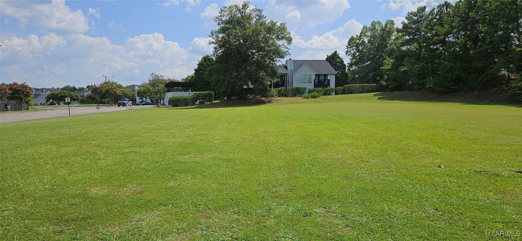 Property Image for Woodmere Boulevard