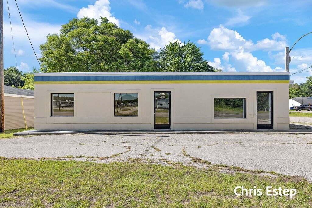 Property Image for 4319 E Apple Avenue