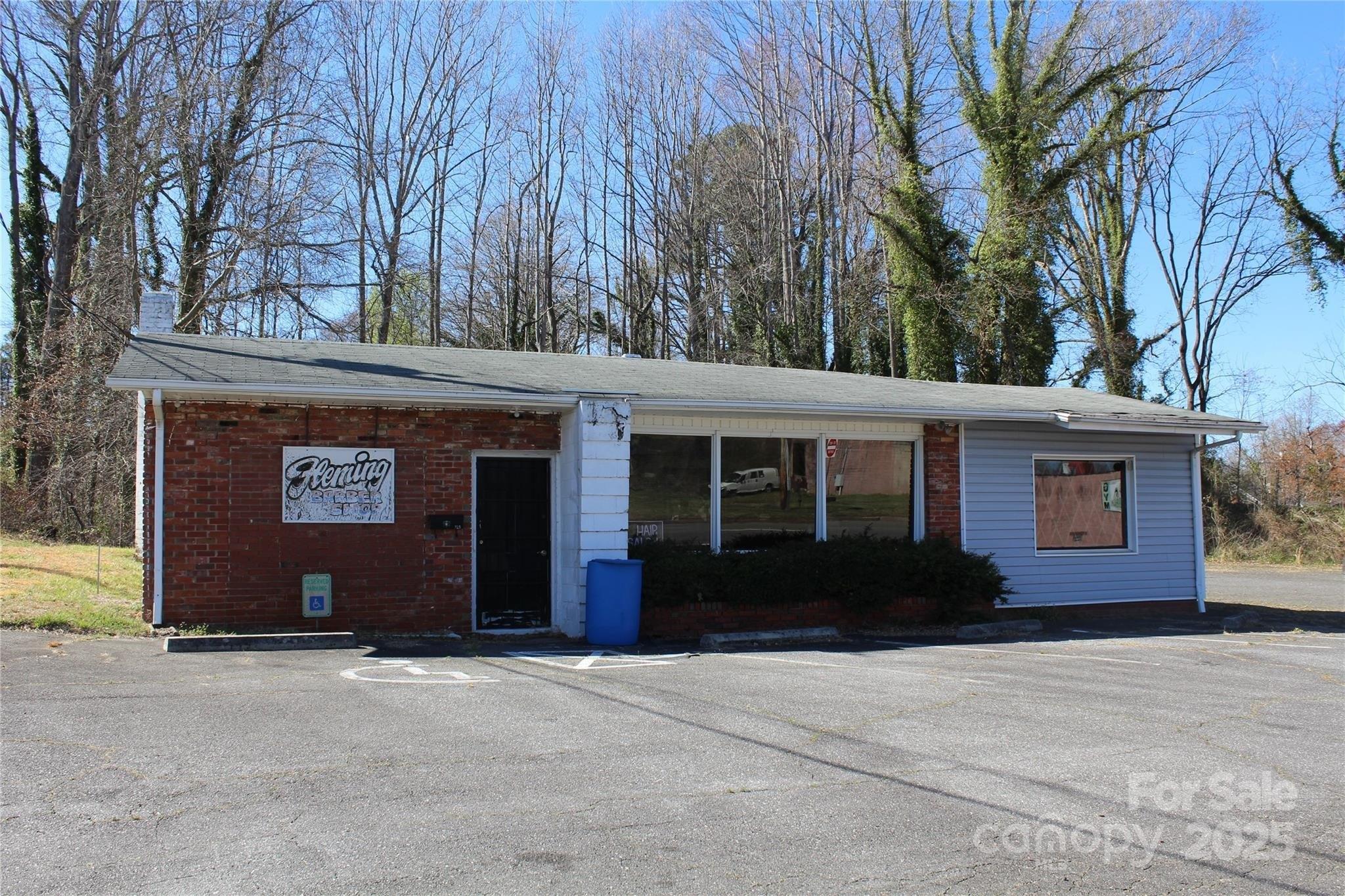 Property Image for 725 E Union Street E