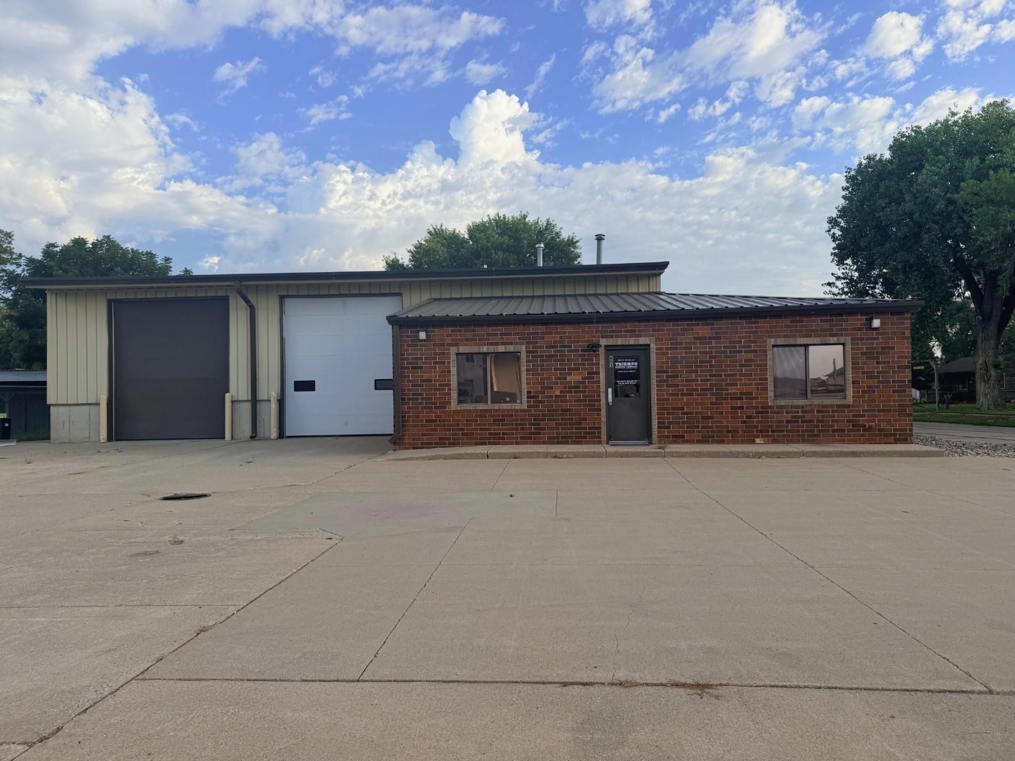 Property Image for 603 W 9th Street