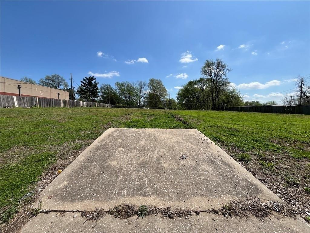 Property Image for 2331 S Sterling Avenue