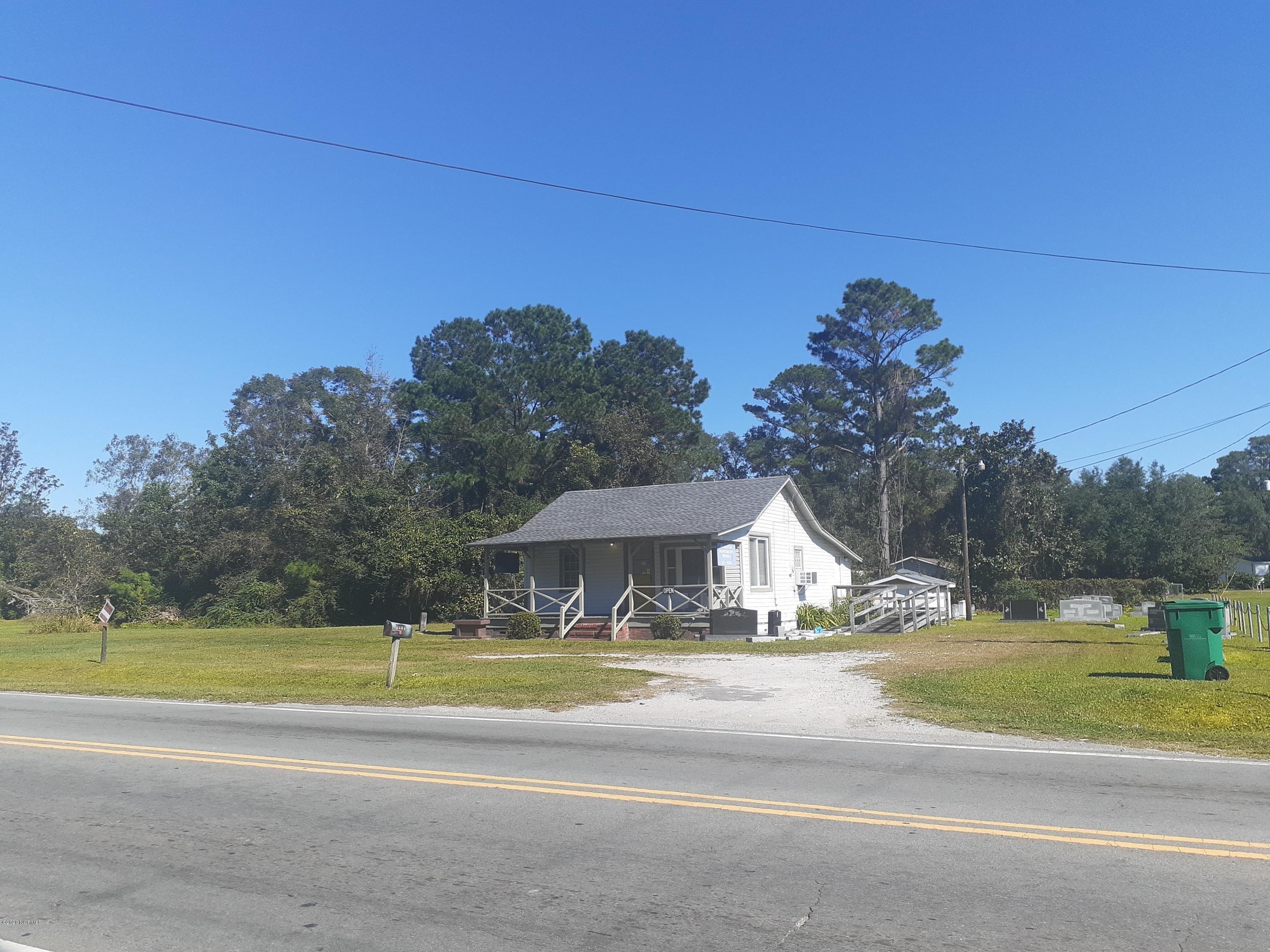 Property Image for 6000 Castle Hayne Road