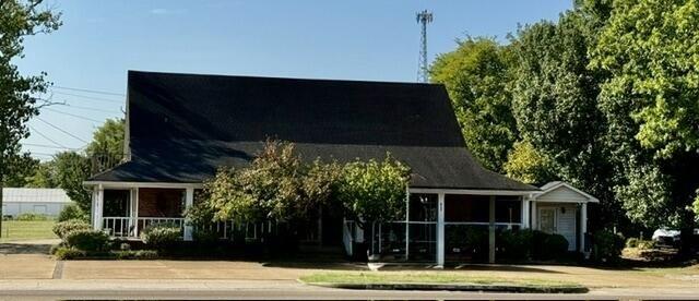 Property Image for 915 W Main Street