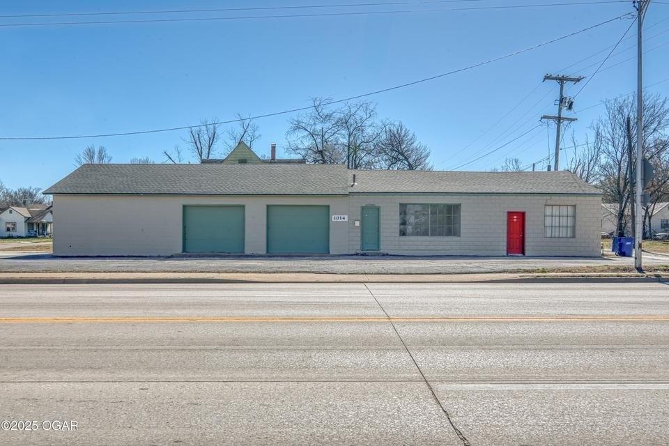 Property Image for 1014 W 7th Street