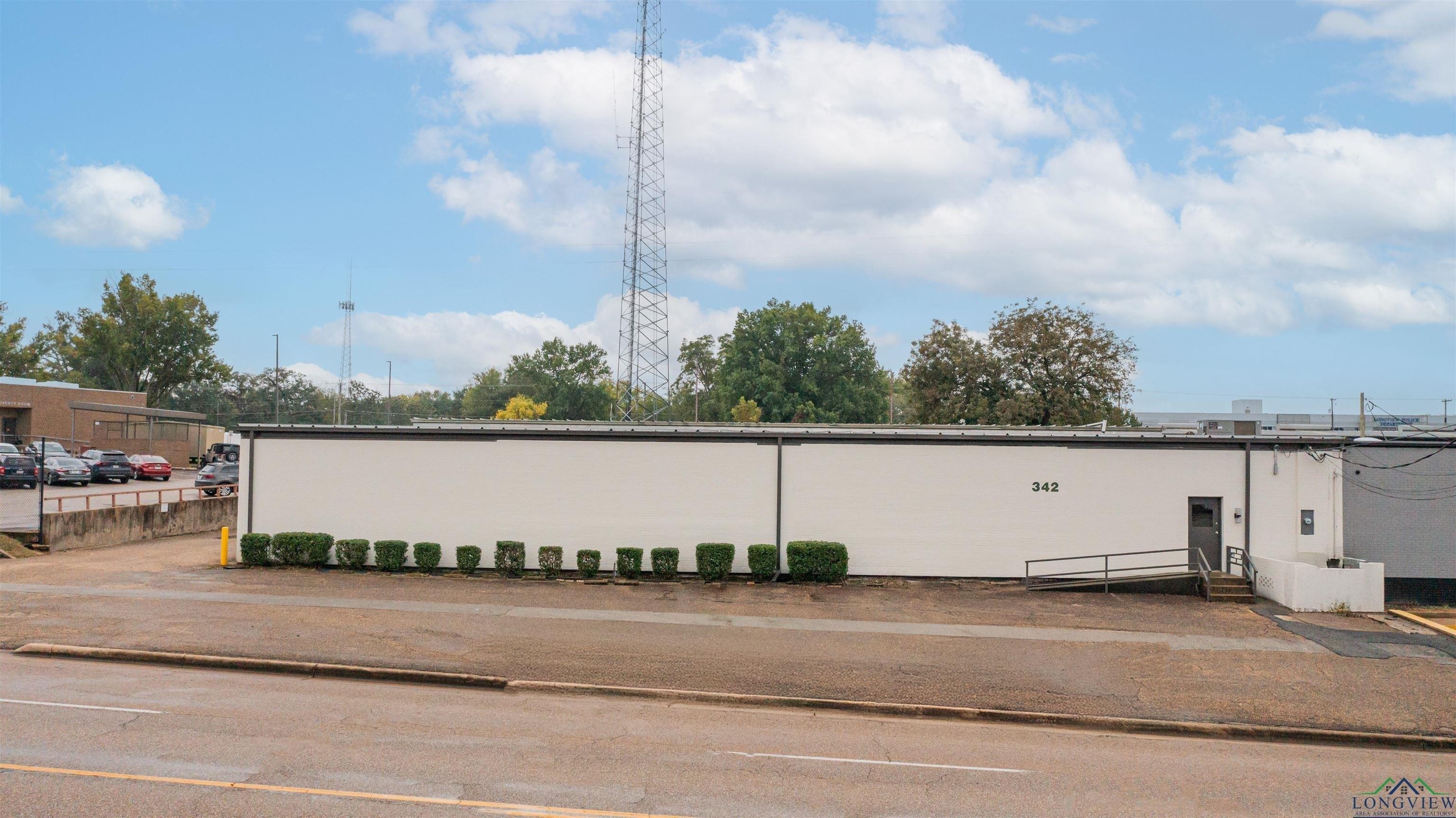 Property Image for 342 W Cotton