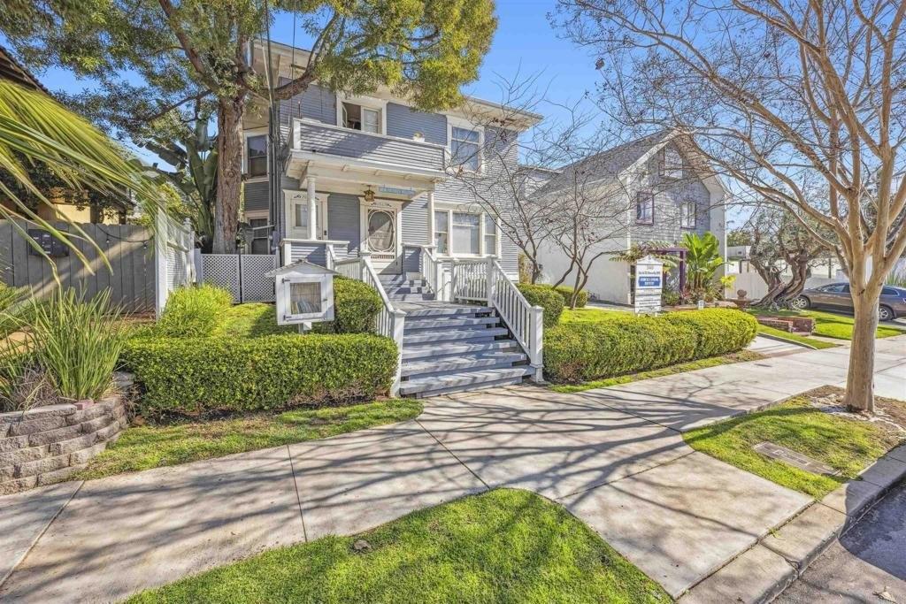 Property Image for 2445-2447 2nd Avenue