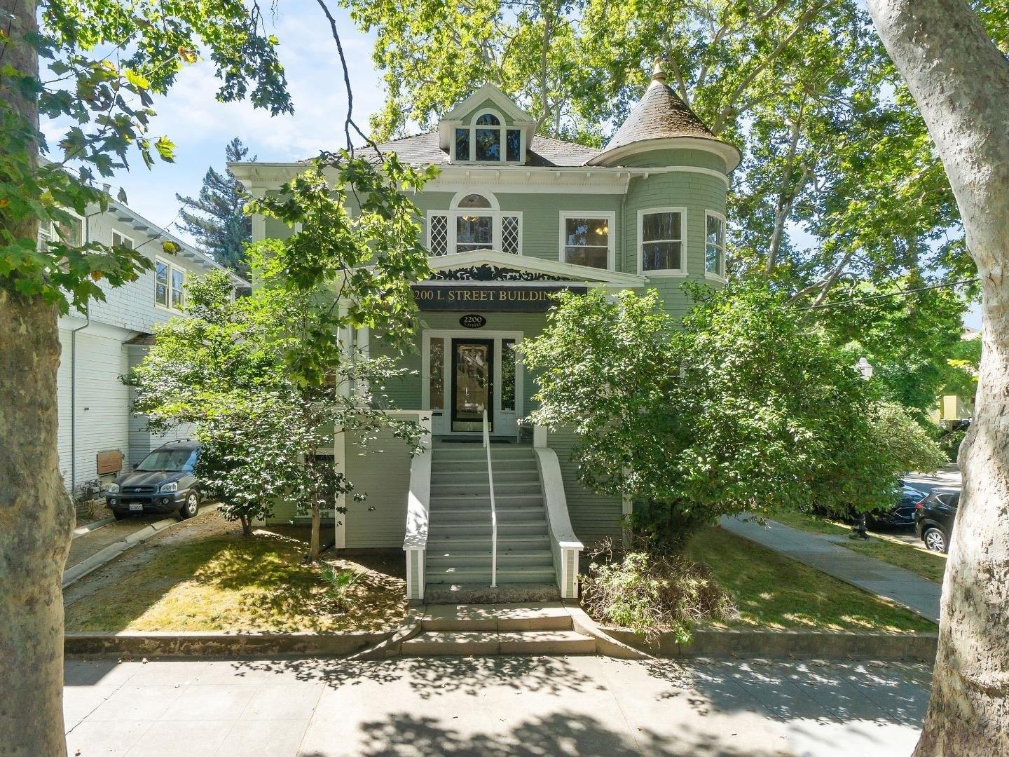 Property Image for 2200 L St