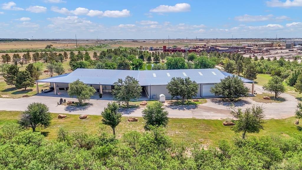 Property Image for 2828 E Ih-20