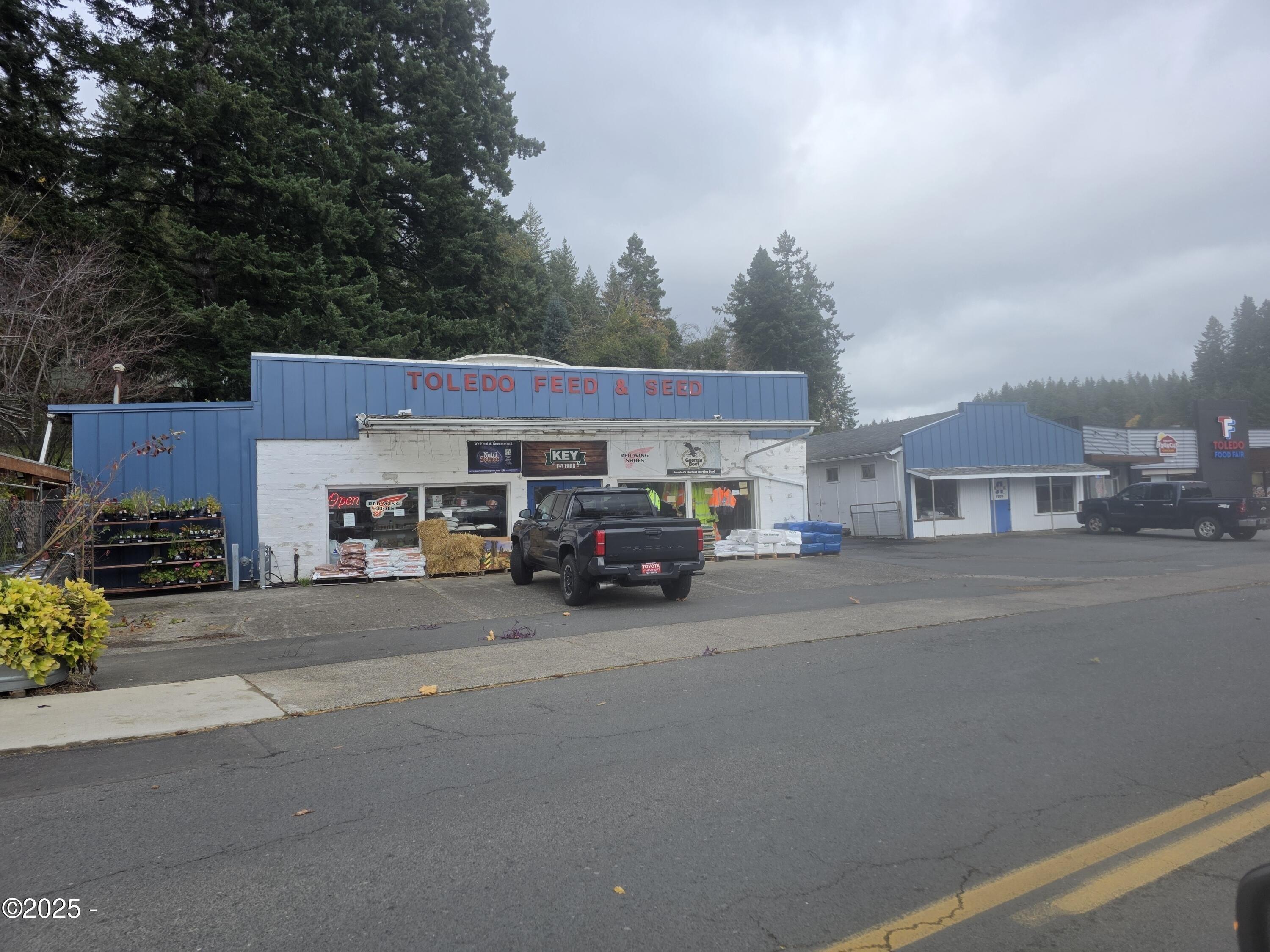 Property Image for 344 W Hwy 20