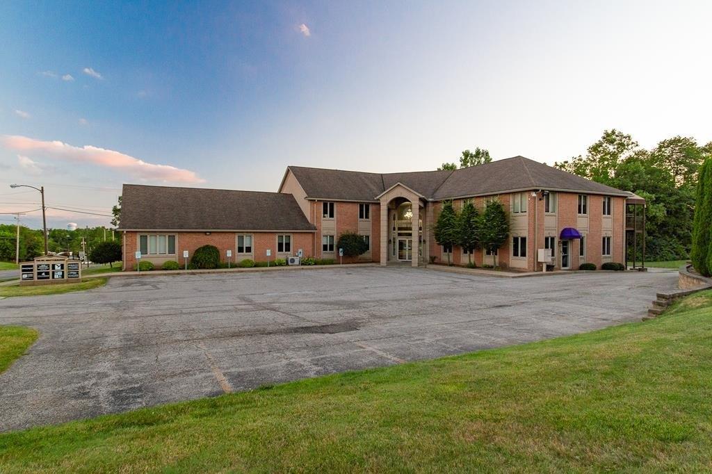 Property Image for 1230 Lexington Ave, Unit 100 - 102