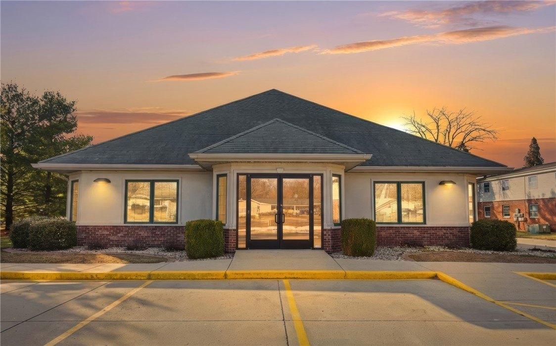 Property Image for 1700 18th St, Charleston, IL 61920