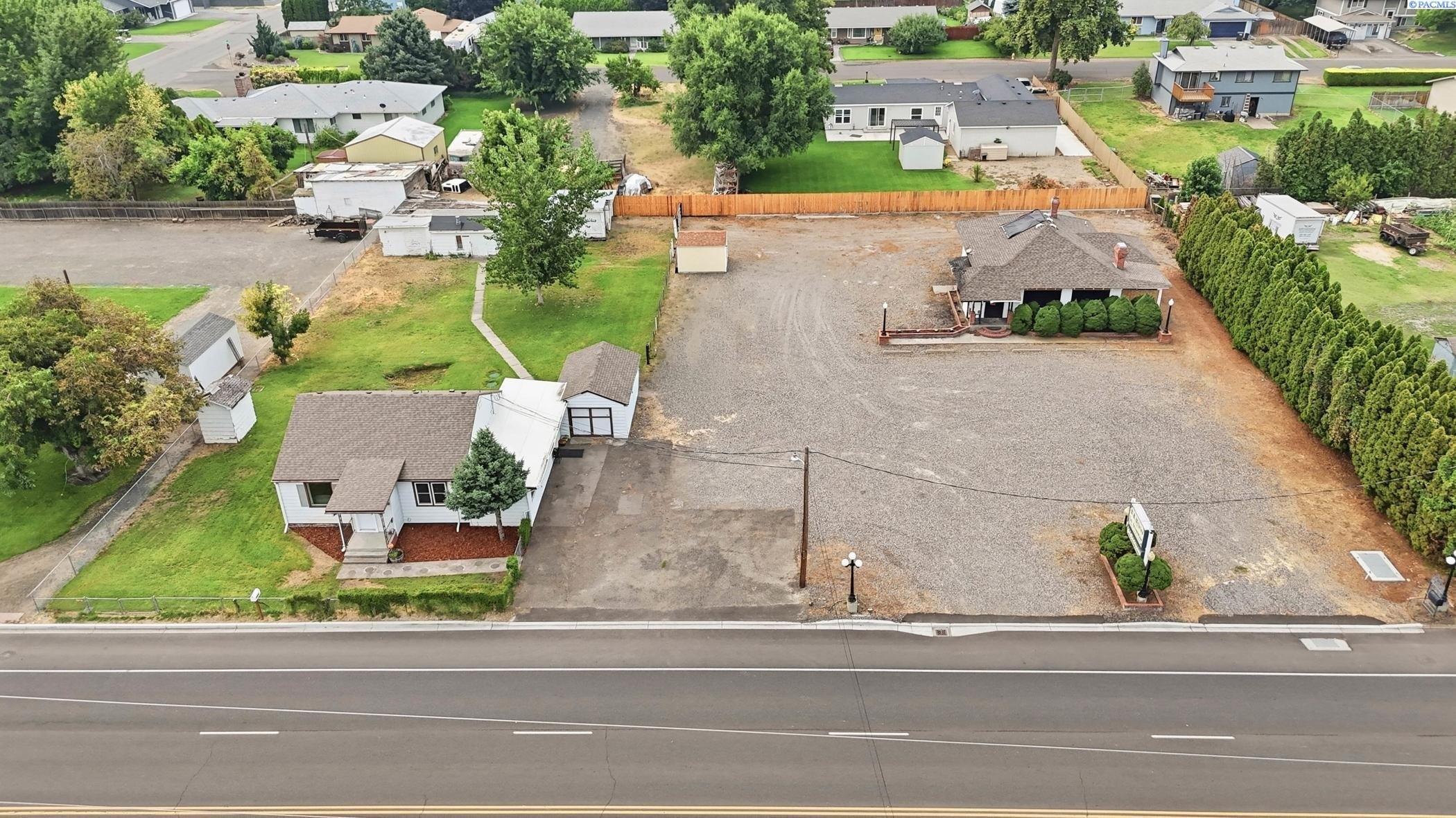 Property Image for 4416/4418 W Court Street