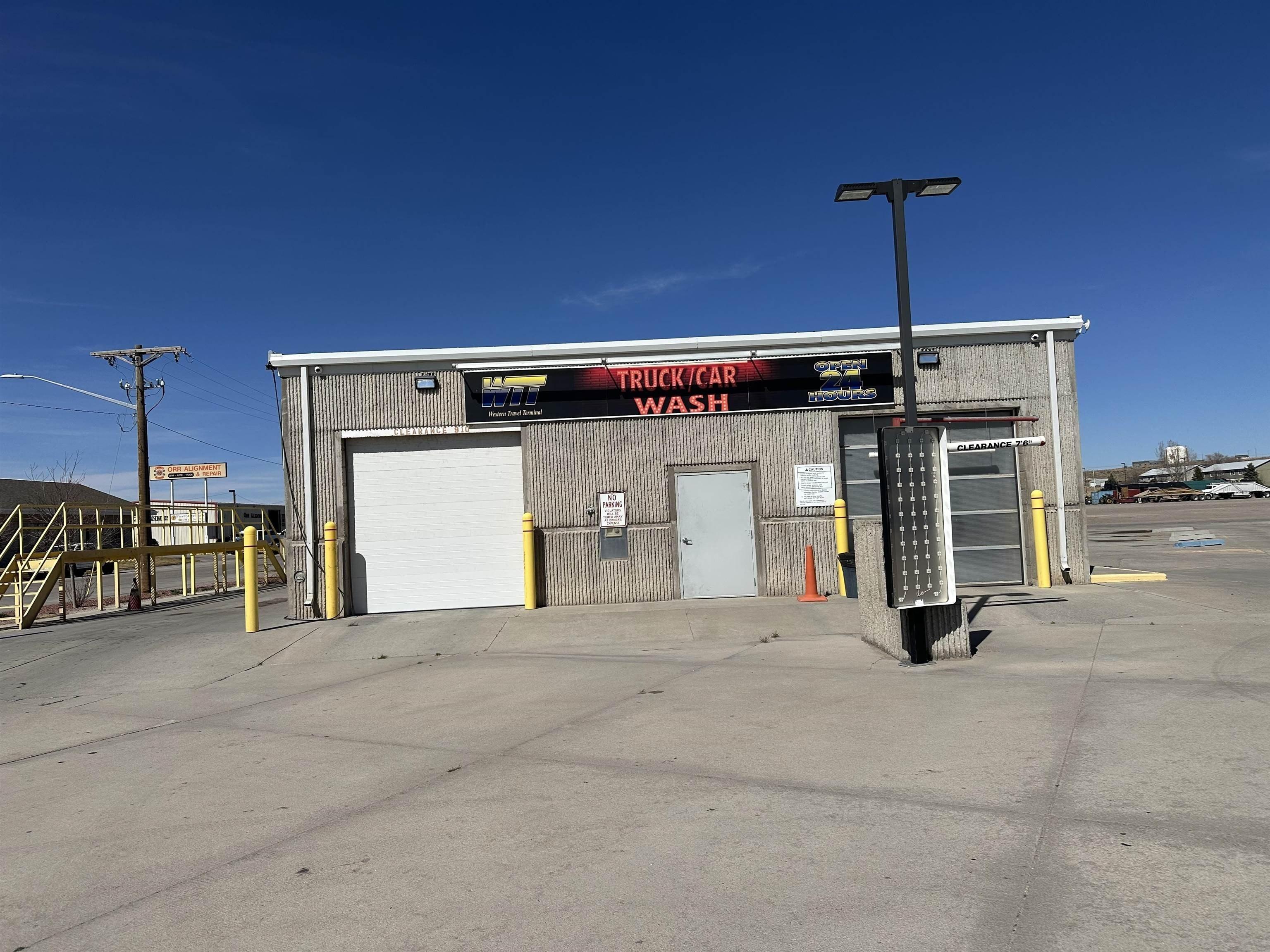 Property Image for 1500 East valley rd