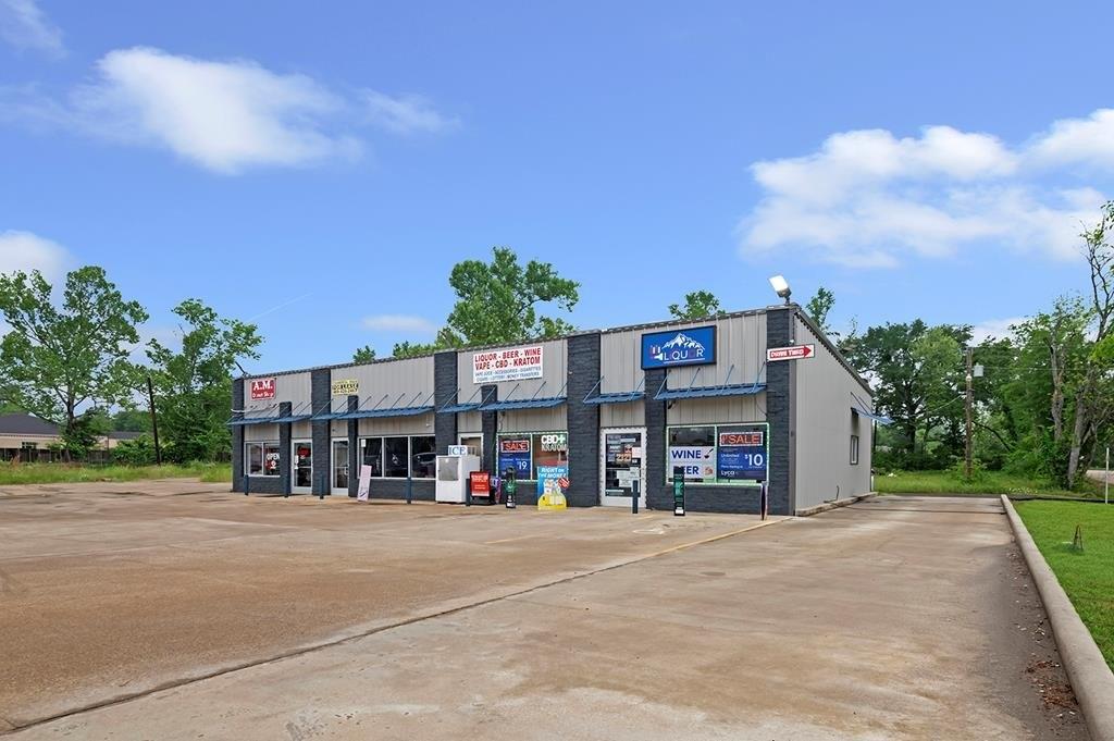 Property Image for 702 W Columbia Street
