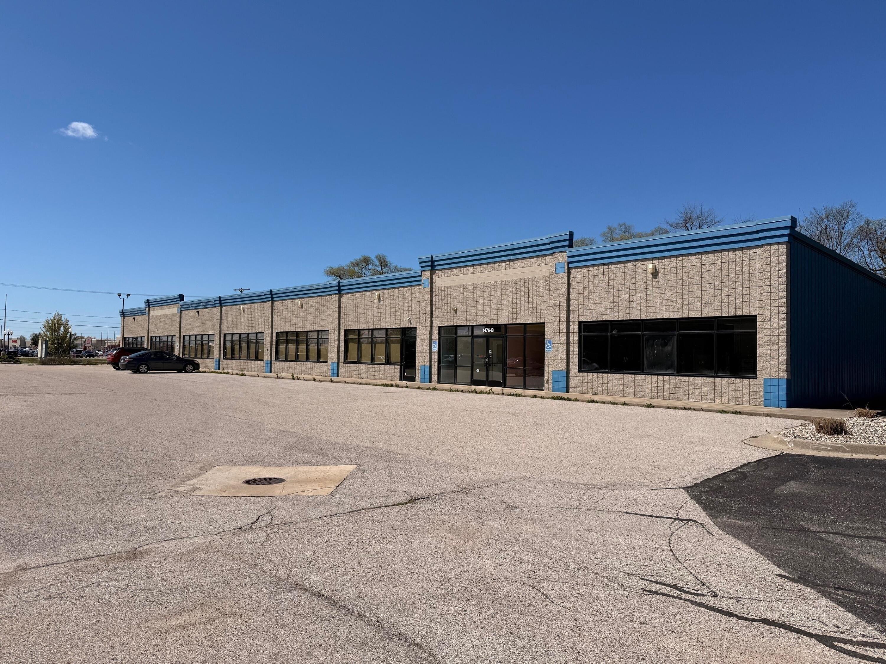 Property Image for 1476 E Ellis Road
