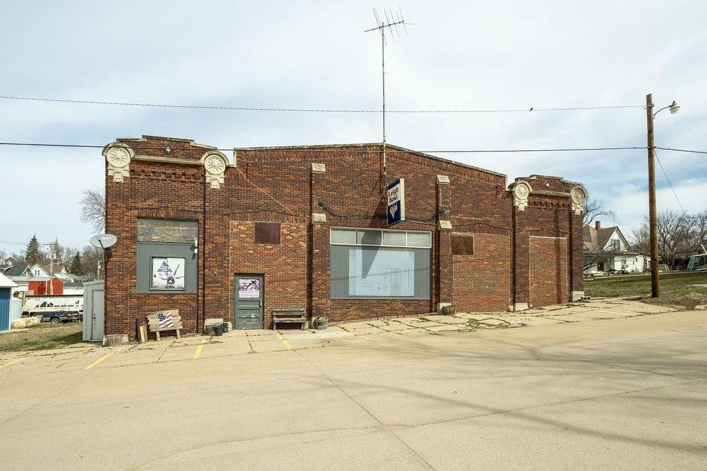 Property Image for 134 E 2nd Street