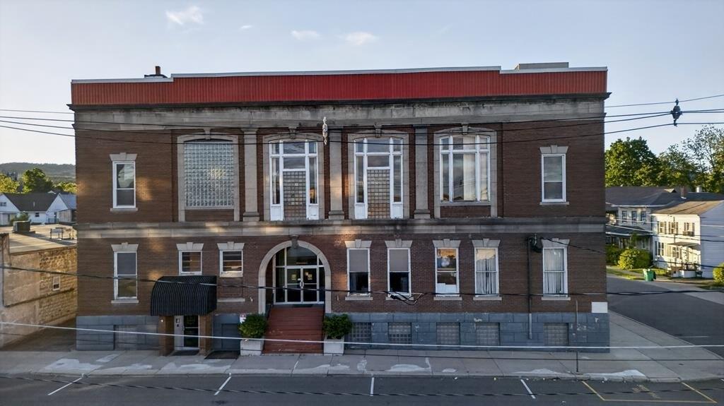 Property Image for 439 Waverly Street