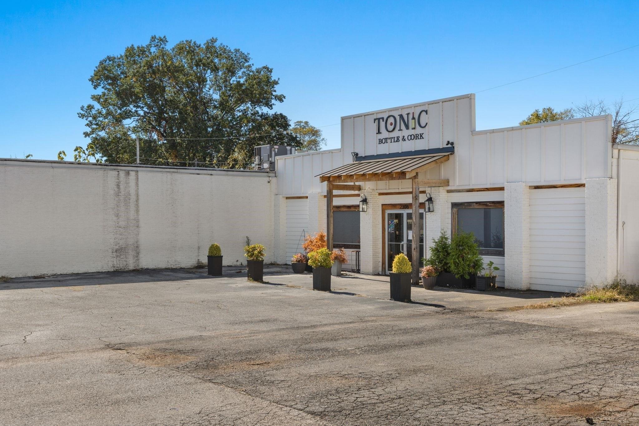 Property Image for 2306 Woodard Ave