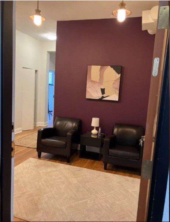 Property Image for 1404 W Lake Street 208